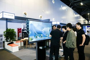 視源股份MAXHUB攜X3會議平板與四大場景方案亮相2018華為全聯(lián)接大會，引領智能會議新潮流